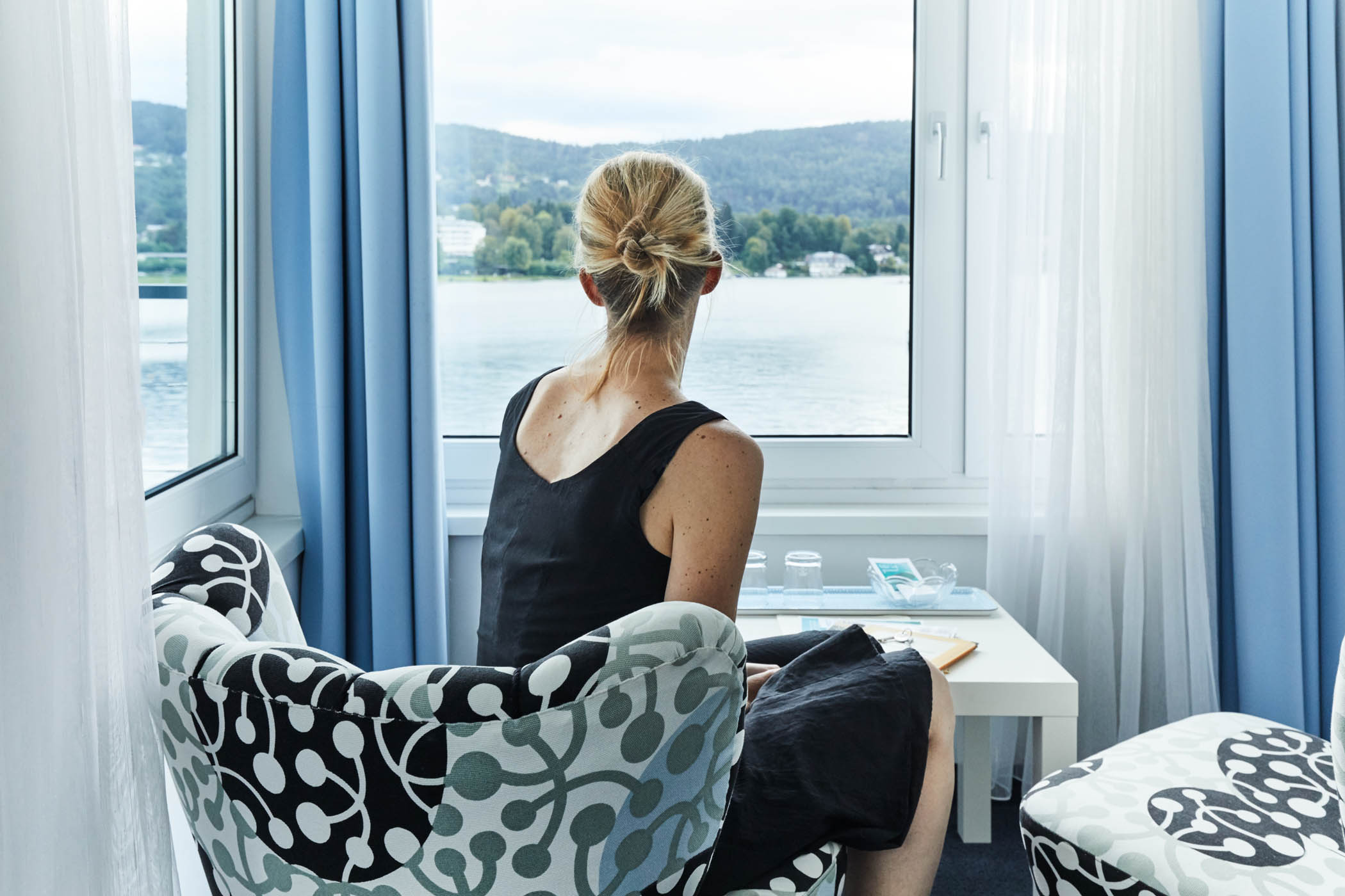 KOMFORT Zimmer mit Seeblick
